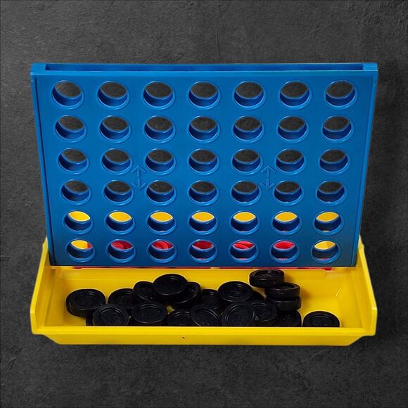 Vintage 1983 Milton Bradley Travel Connect Four Board Game Complete 47 Checkers - Picture 3 of 11